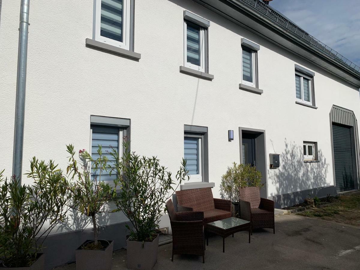 Ferienwohnungen Mimi mit Albcard Kleinengstingen Exterior foto